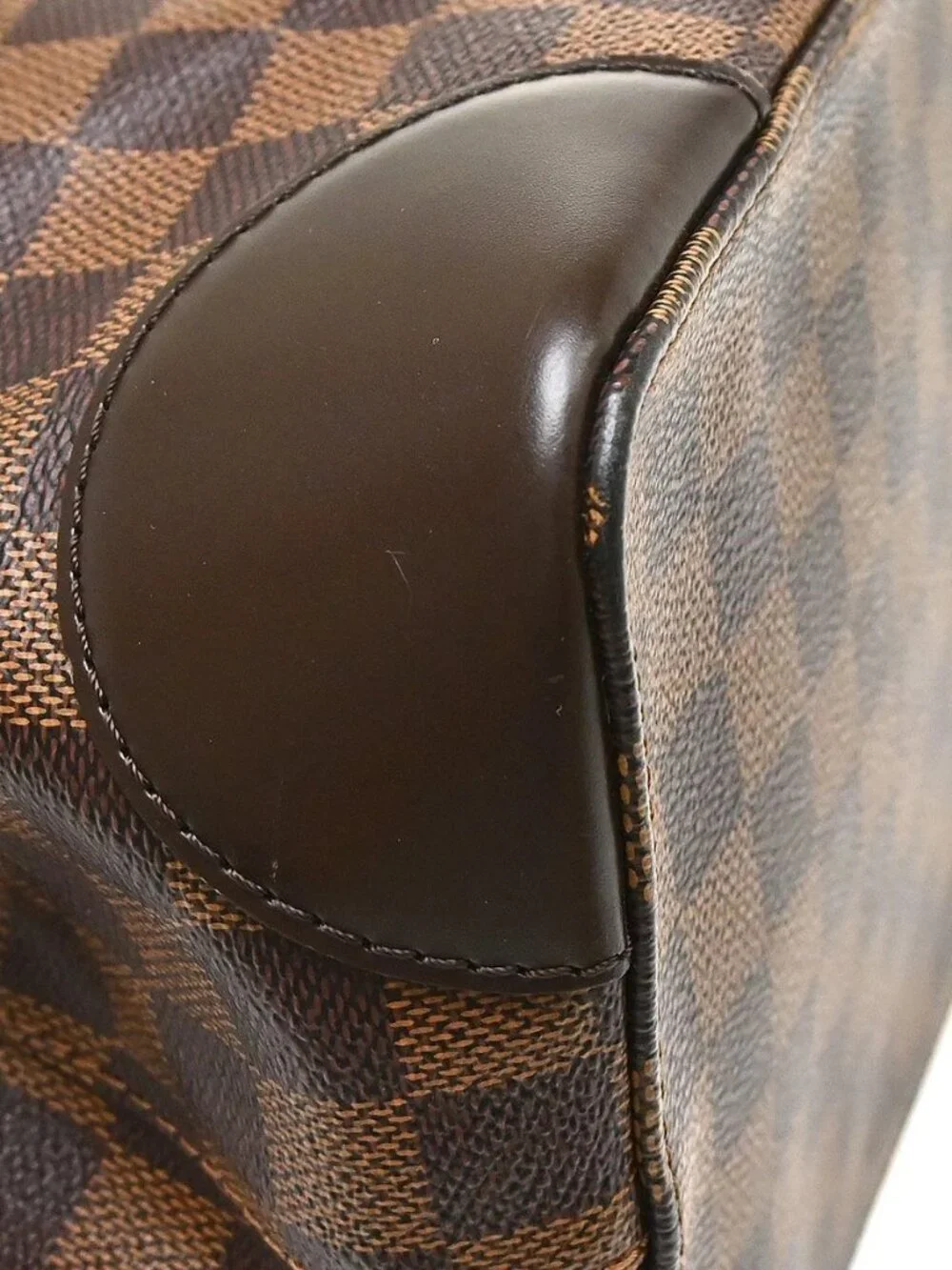 Louis Vuitton outside 	a